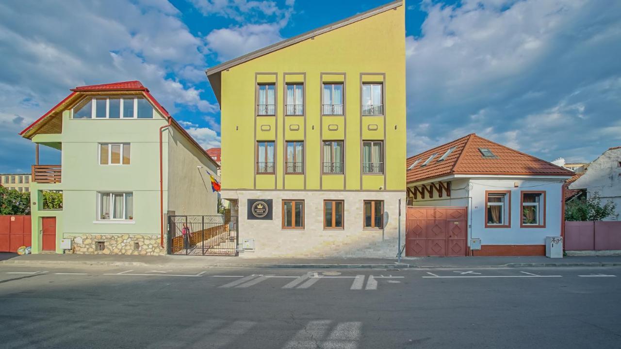 Monarch House Hotell Braşov Exteriör bild