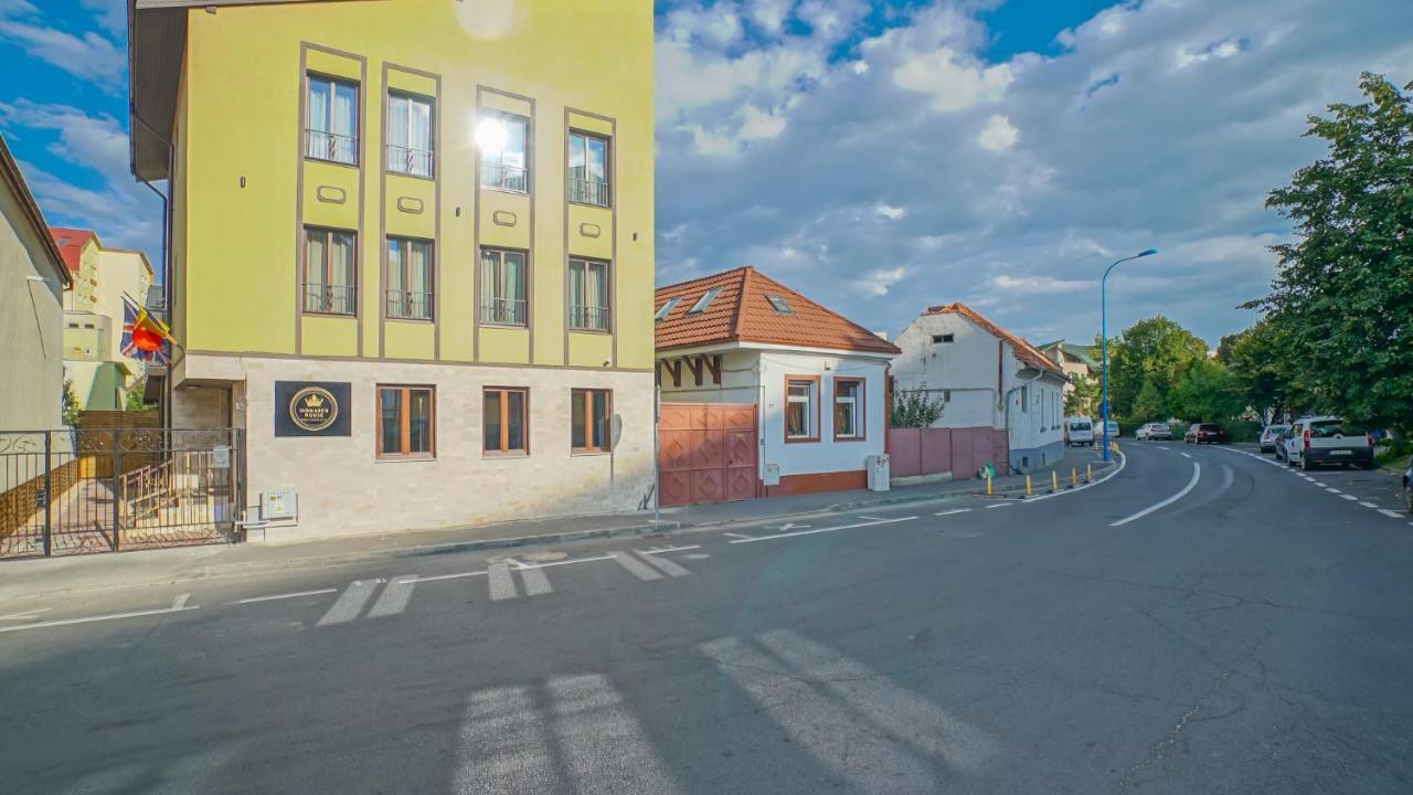 Monarch House Hotell Braşov Exteriör bild